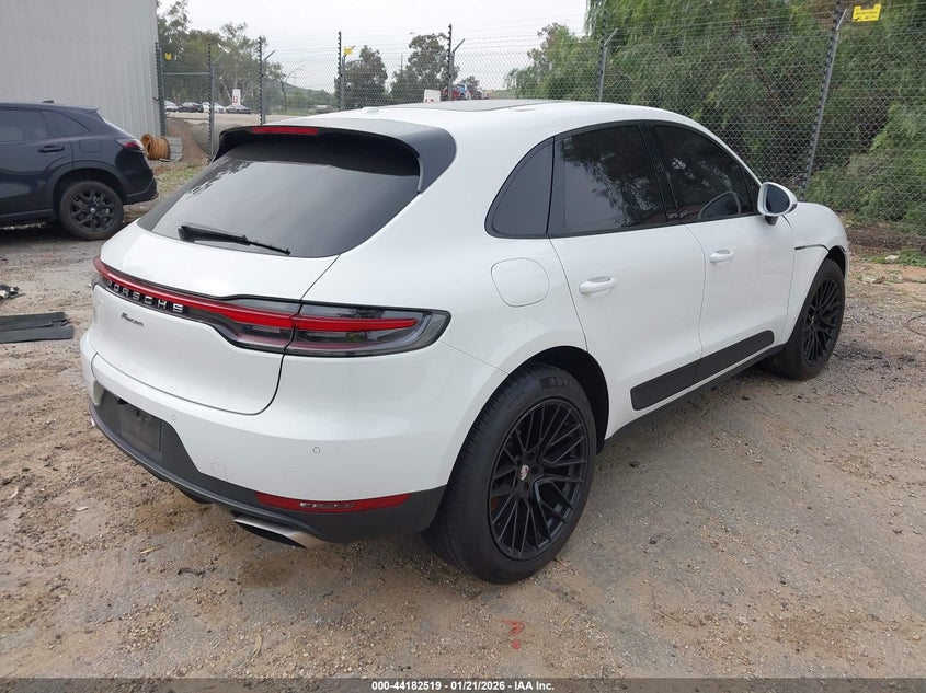 2020 Porsche Macan
