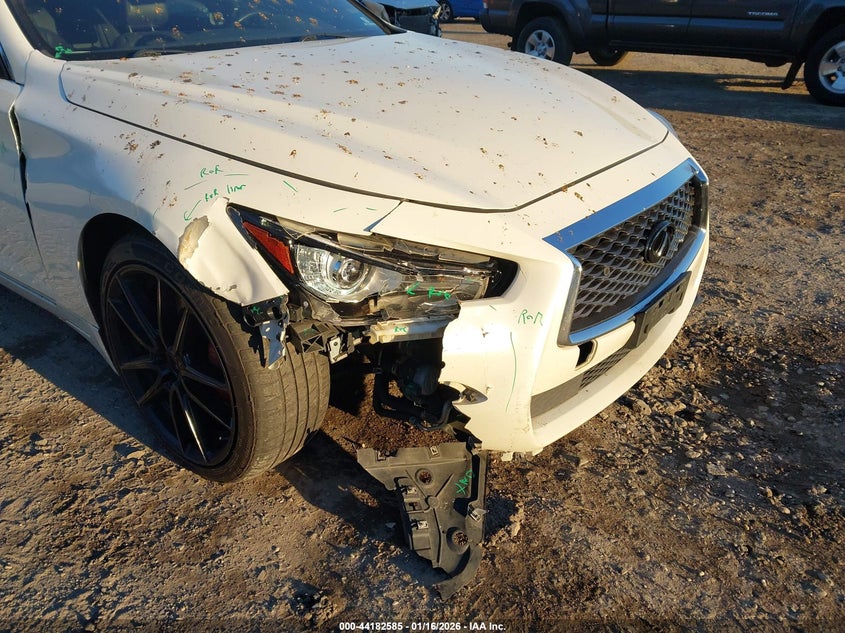 VIN JN1FV7AR8JM480044 2018 INFINITI Q50 3.0T RED SPORT 400