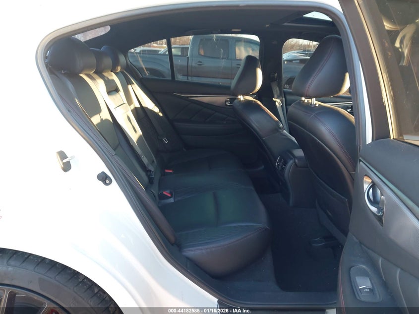 VIN JN1FV7AR8JM480044 2018 INFINITI Q50 3.0T RED SPORT 400