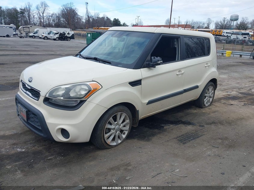 2013 Kia Soul +
