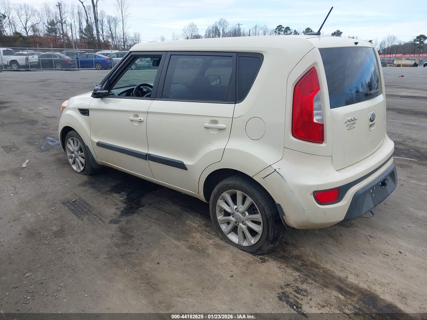 2013 Kia Soul +