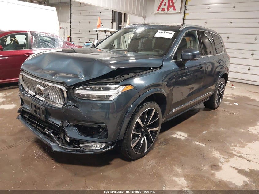 2024 Volvo Xc90 B5 Plus Bright Theme