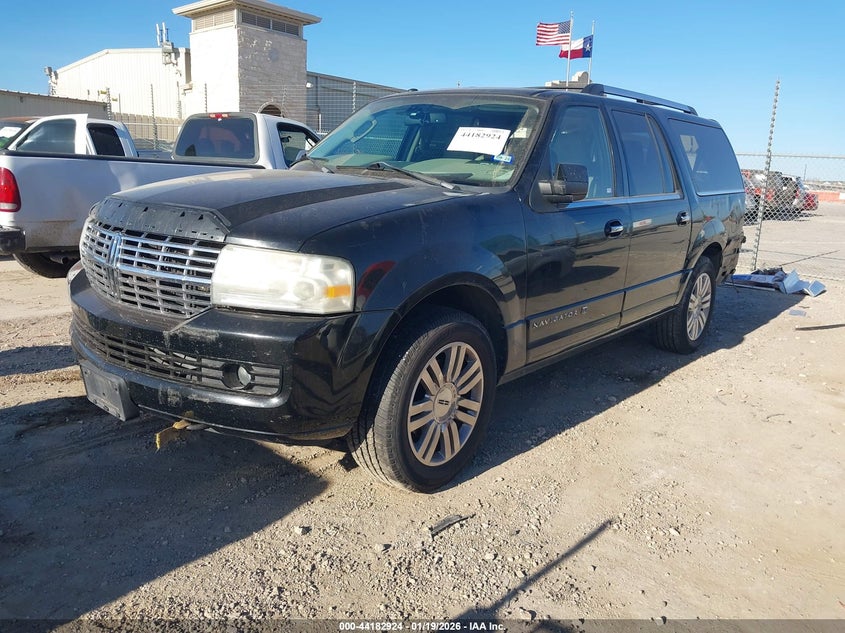 2011 Lincoln Navigator L