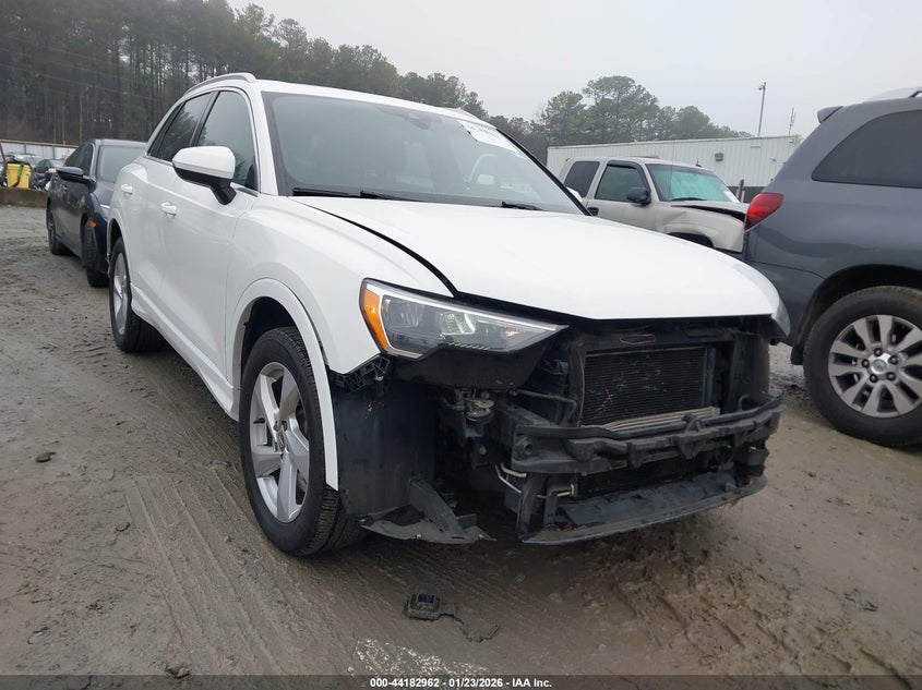 2019 Audi Q3 2.0T Premium