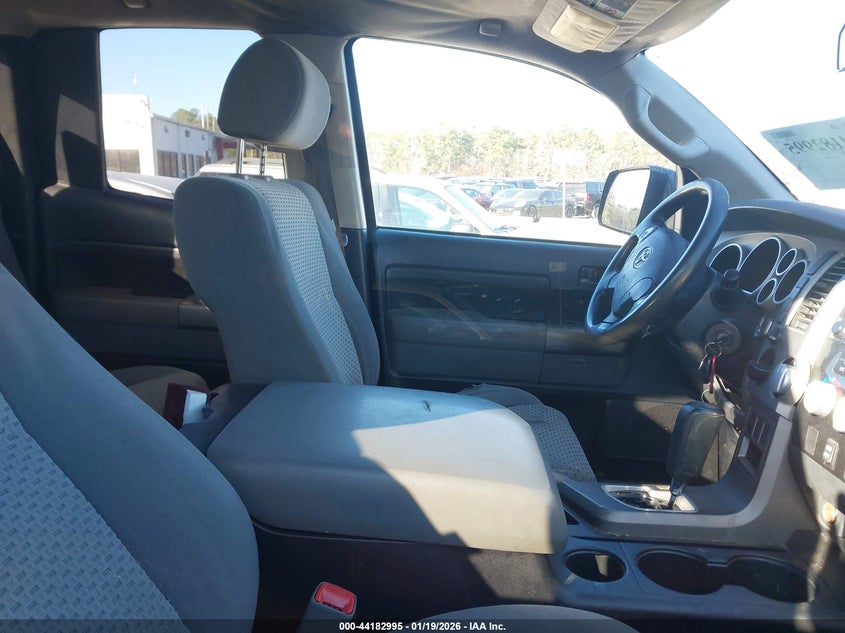 2010 Toyota Tundra Grade 4.6L V8