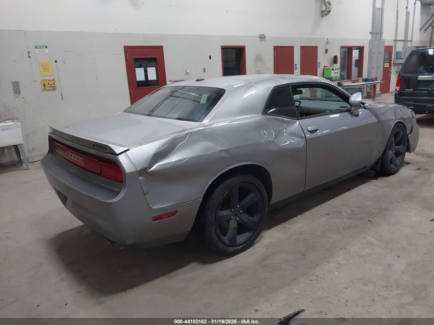 2013 Dodge Challenger Sxt