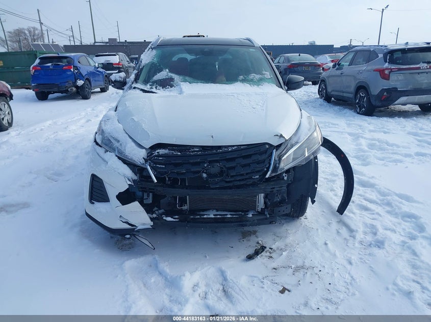 VIN 3N1CP5CV0ML565910 2021 NISSAN KICKS SV XTRONIC CVT