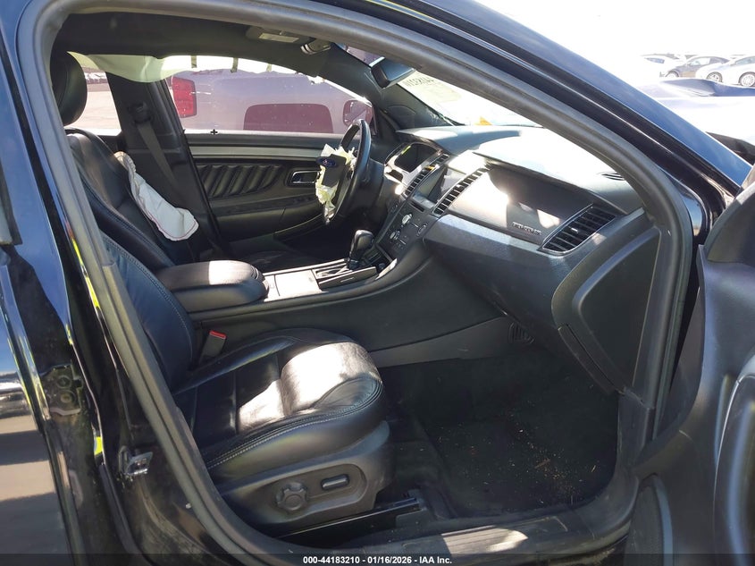 2016 Ford Taurus Sel