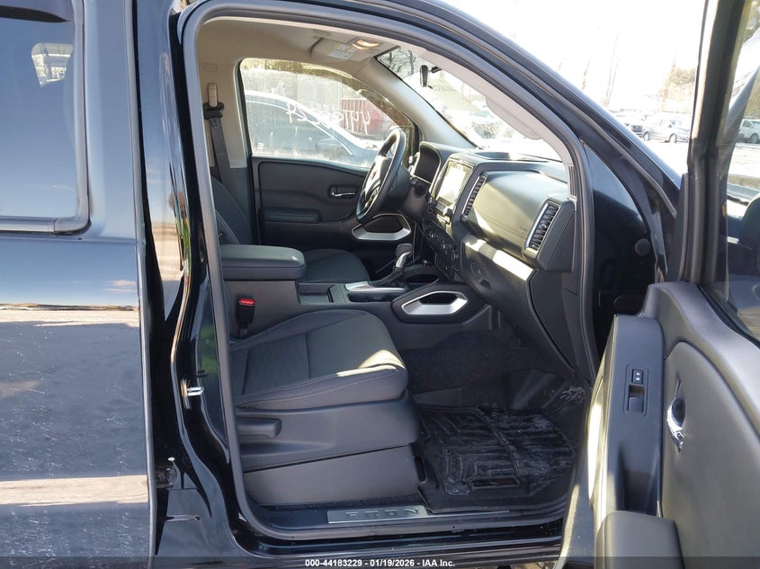 2022 Nissan Frontier Sv 4X4