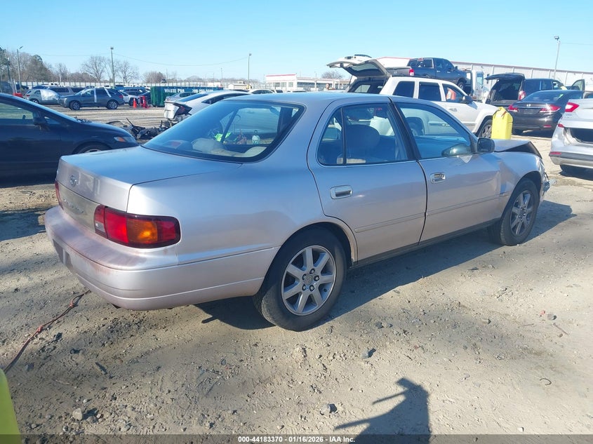 1995 Toyota Camry Dx