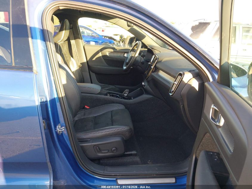 2021 Volvo Xc40 Recharge Pure Electric P8