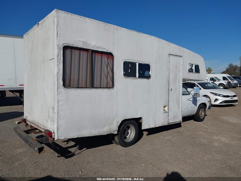 1983 Toyota Pickup / Cab Chassis Rn44