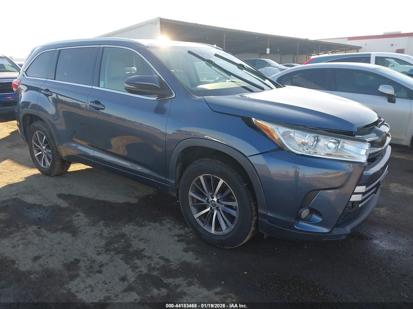 2017 Toyota Highlander Xle