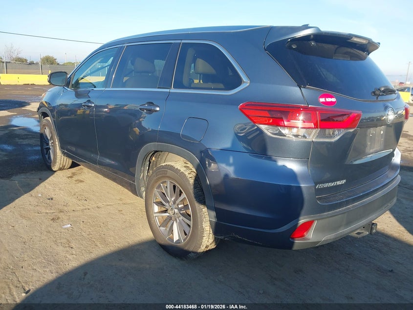 2017 Toyota Highlander Xle