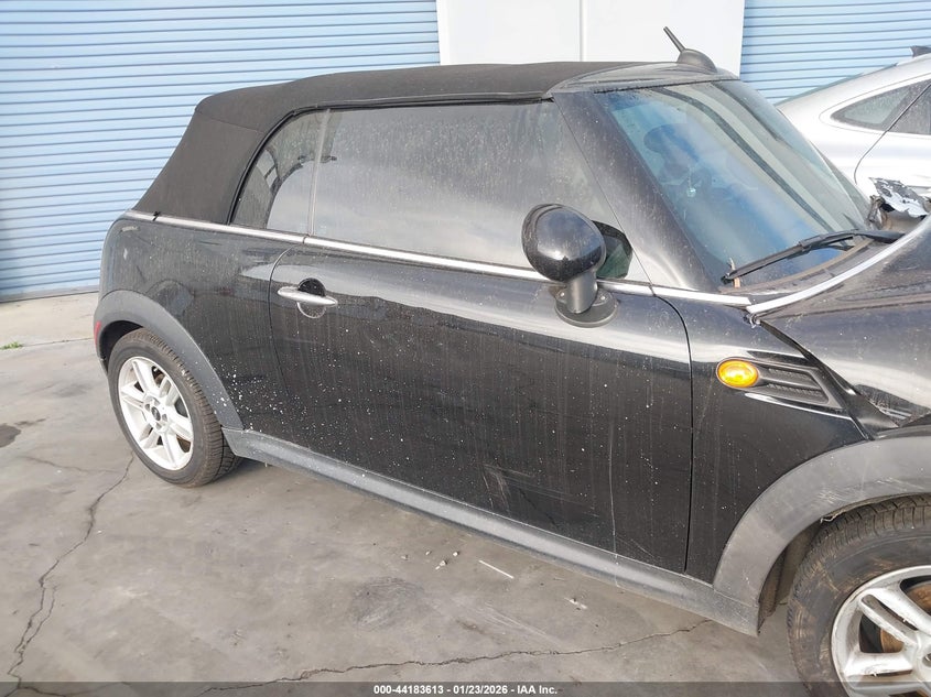 2015 Mini Convertible Cooper VIN: WMWZN3C59FT266834 Lot: 44183613