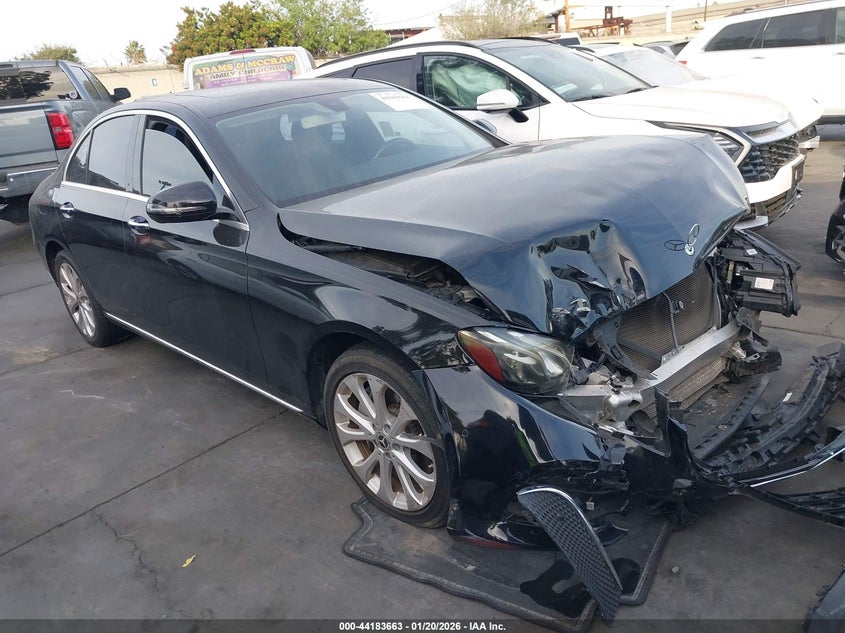 2017 Mercedes-Benz E 300