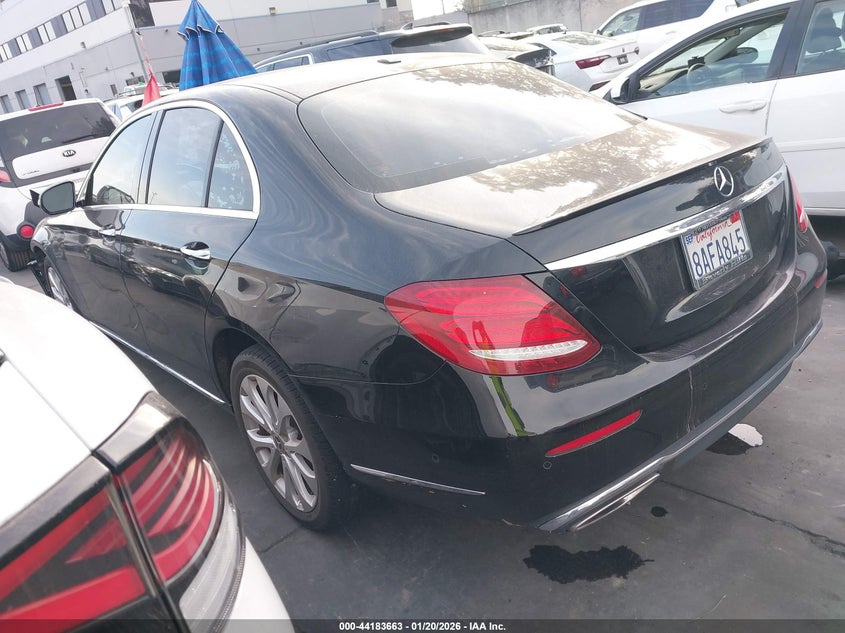 2017 Mercedes-Benz E 300