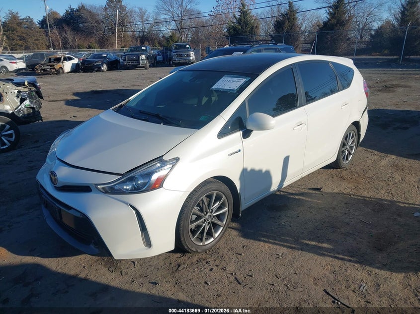 2016 Toyota Prius V Five