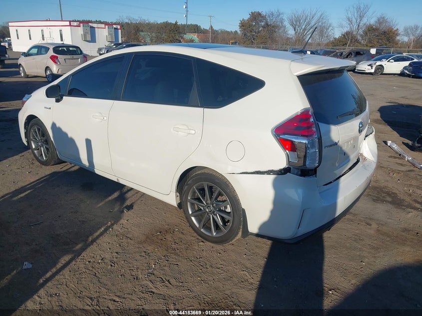 2016 Toyota Prius V Five