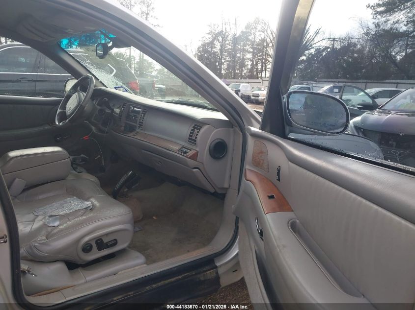 1999 Buick Park Avenue