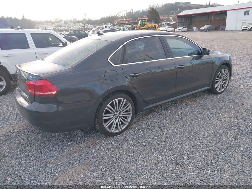 2014 Volkswagen Passat 1.8T Sport