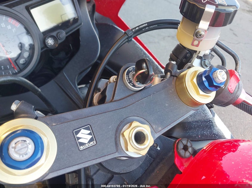 2005 Suzuki Gsx-R600 K VIN: JS1GN7CA652110019 Lot: 44183785