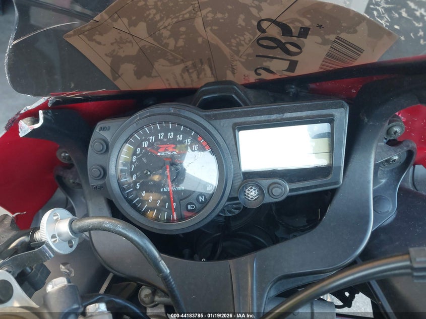 2005 Suzuki Gsx-R600 K VIN: JS1GN7CA652110019 Lot: 44183785