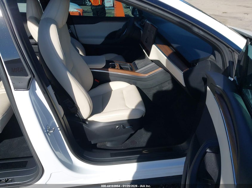 2023 Tesla Model X Dual Motor All-Wheel Drive/Standard Range