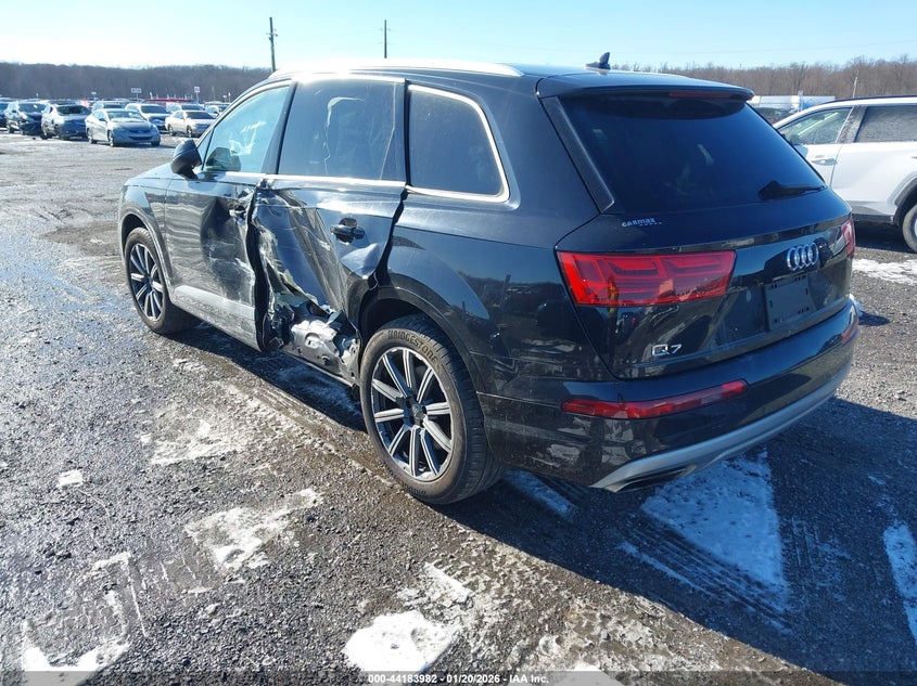 2019 Audi Q7 45 Premium