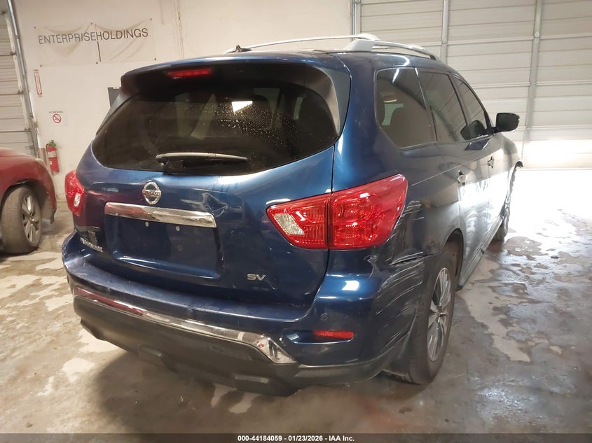 2018 Nissan Pathfinder Sv