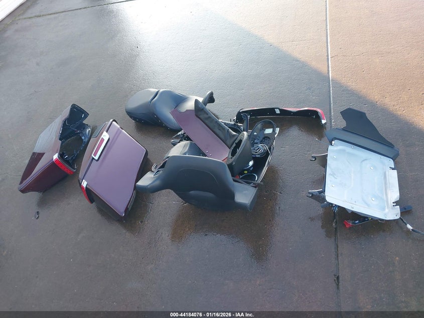 2018 Harley-Davidson Flhtk Ultra Limited VIN: 1HD1KED37JB667913 Lot: 44184076