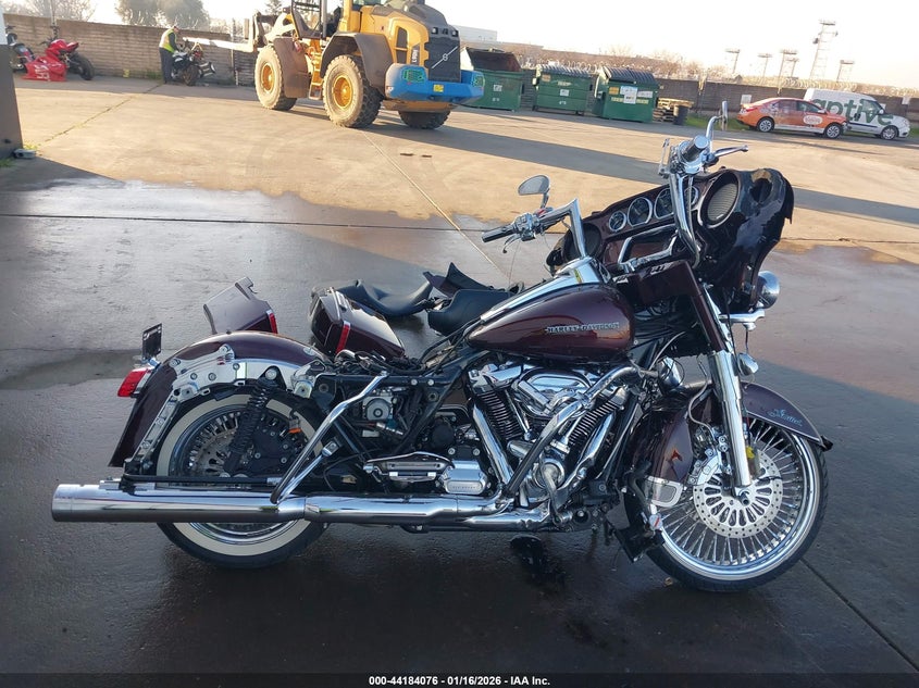 2018 Harley-Davidson Flhtk Ultra Limited VIN: 1HD1KED37JB667913 Lot: 44184076