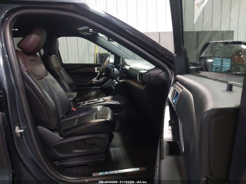 2022 Ford Explorer Platinum