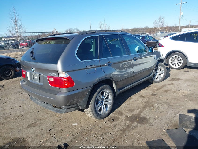 2005 BMW X5 4.4I