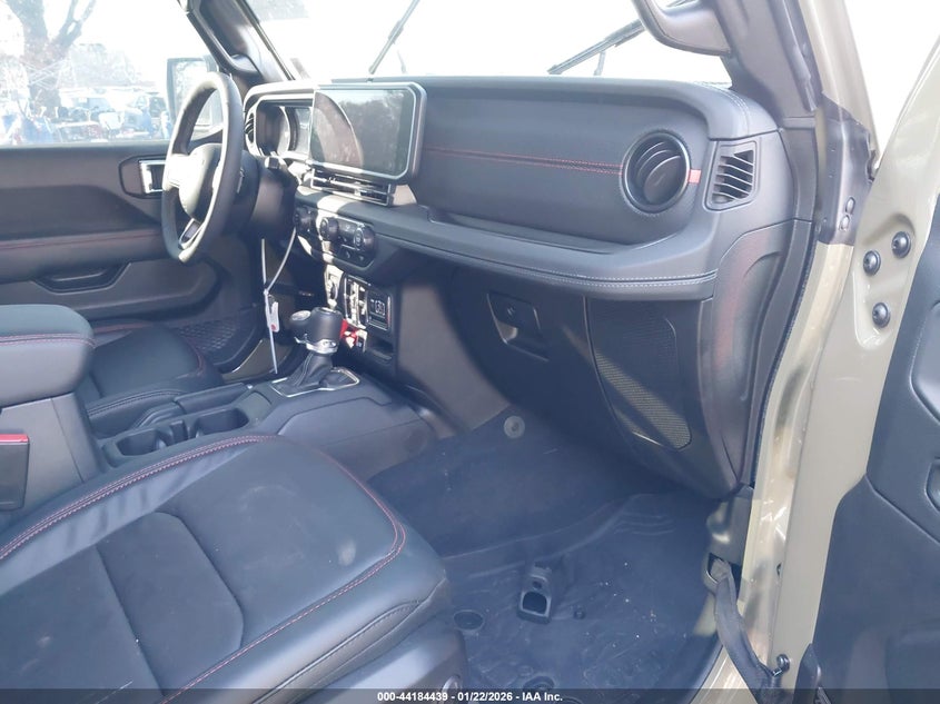 2025 Jeep Wrangler 4-Door Recon 4X4