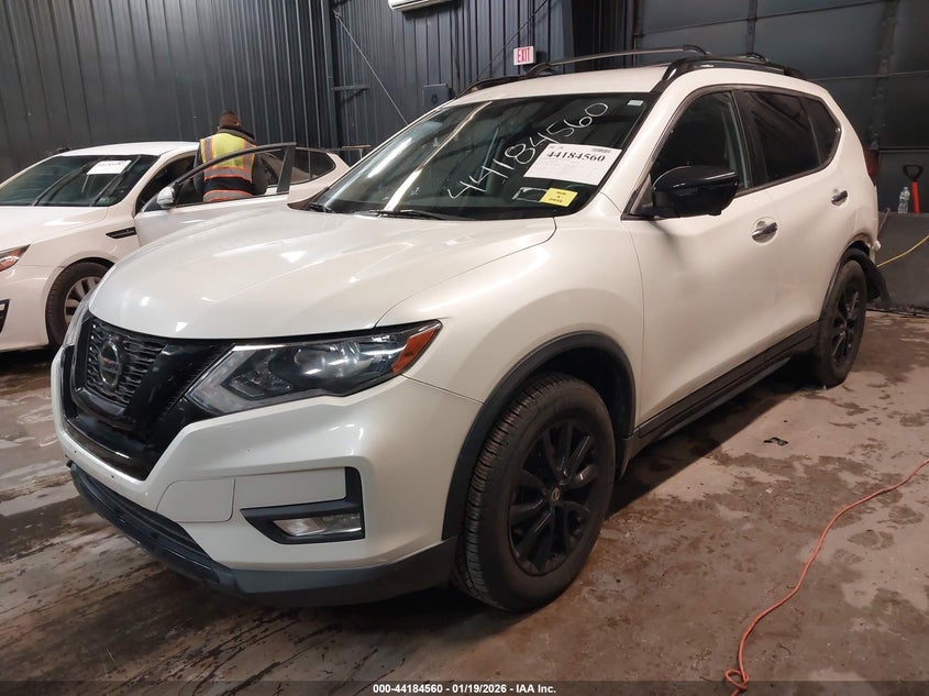 2018 Nissan Rogue Sv