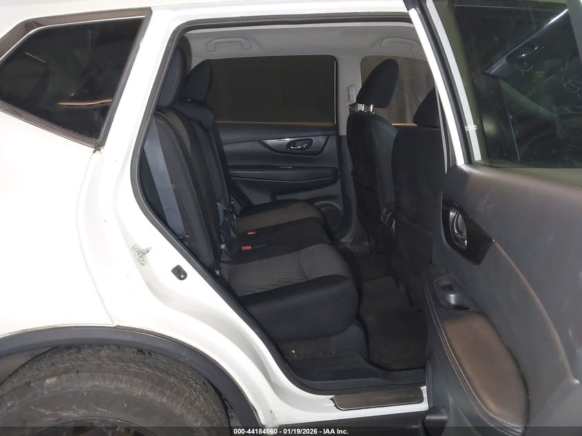 2018 Nissan Rogue Sv VIN: 5N1AT2MV6JC809527 Lot: 44184560