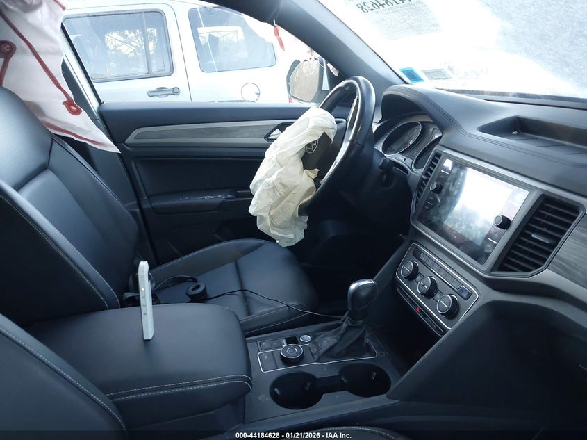 2020 Volkswagen Atlas Cross Sport 3.6L V6 Se W/Technology/3.6L V6 Se W/Technology R-Line