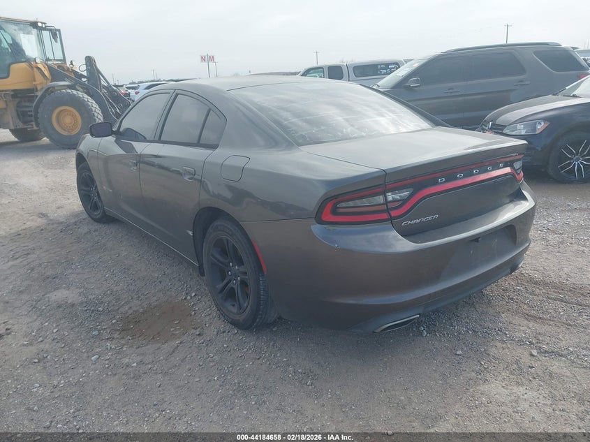 Vin: 2c3cdxbg3gh104688, lot: 44680648, dodge charger se 20163