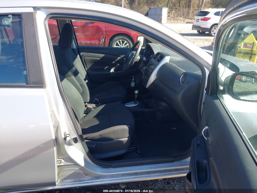 2017 Nissan Versa 1.6 Sv