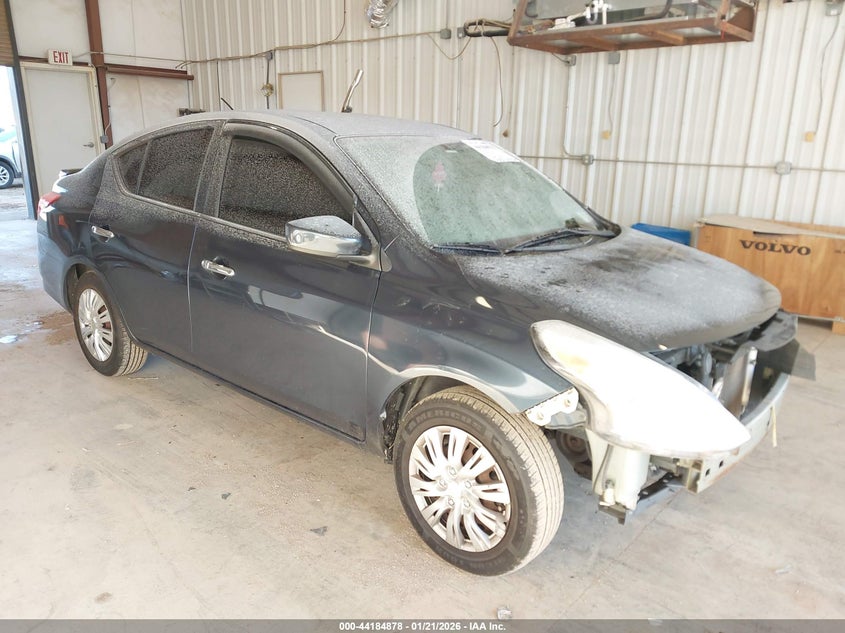 2015 Nissan Versa 1.6 Sv