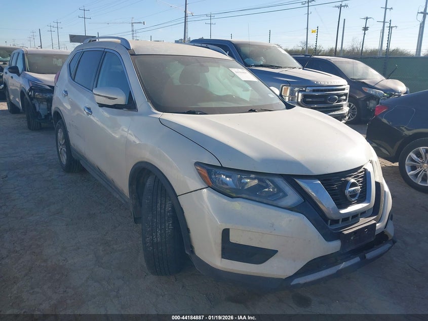 2017 Nissan Rogue Sv