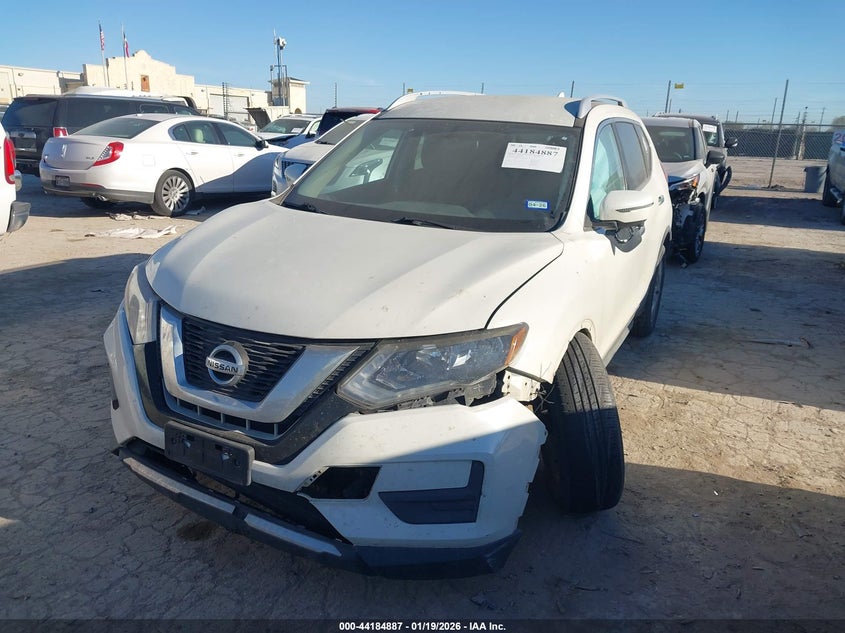 2017 Nissan Rogue Sv