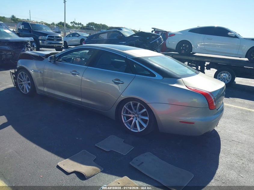 Vin: sajwa1cb9blv13132, lot: 44681029, jaguar xj 20113