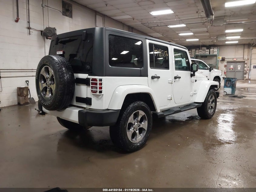 2016 Jeep Wrangler Unlimited Sahara