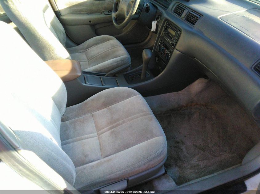 1997 Toyota Camry Le