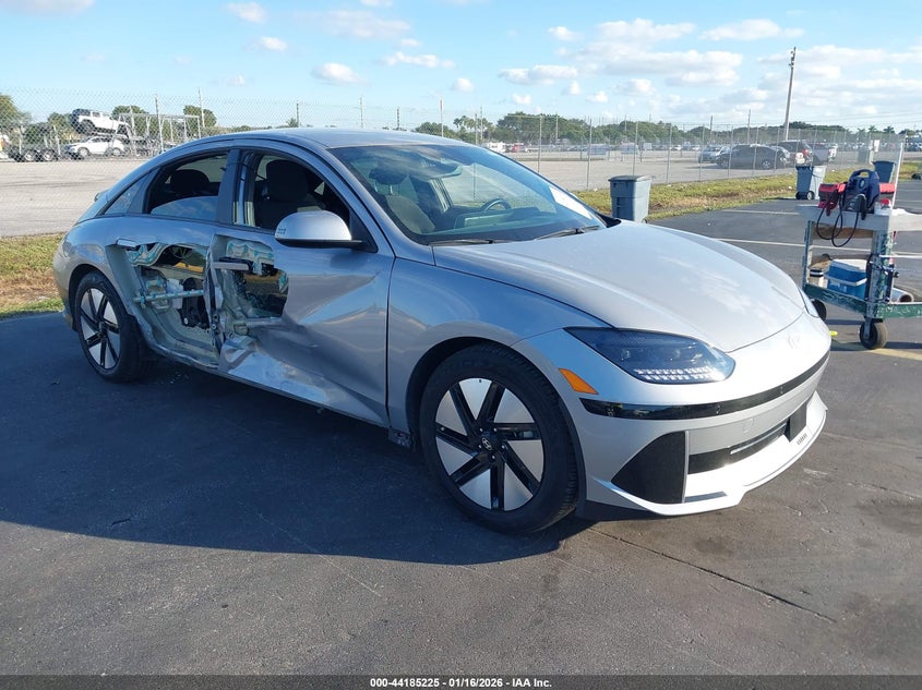 2023 Hyundai Ioniq 6 Se