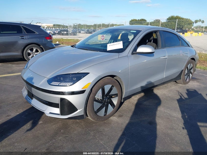 2023 Hyundai Ioniq 6 Se