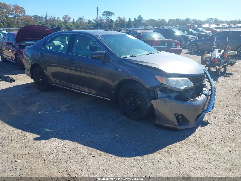 2014 Toyota Camry Hybrid