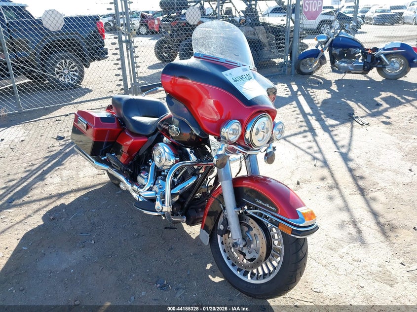 2012 Harley-Davidson Flhtcu Ultra Classic Electra Gld